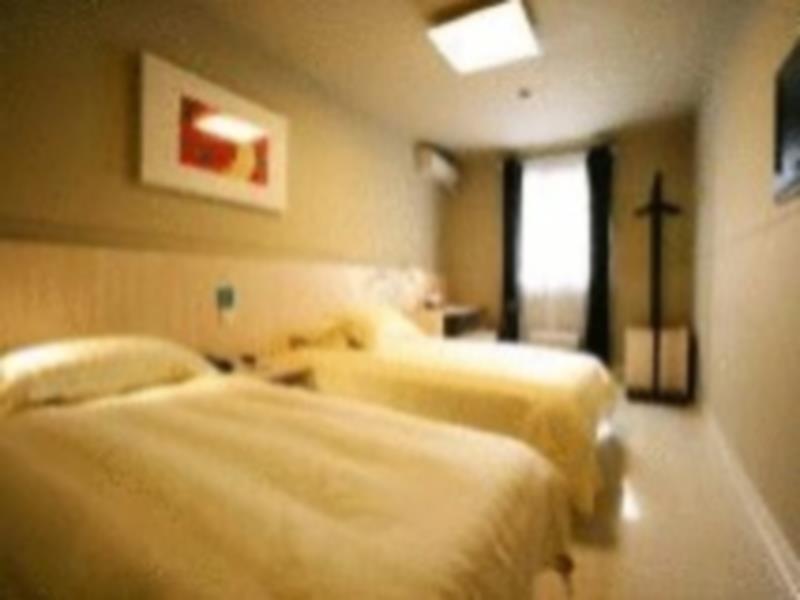 Jinjiang Inn Guangzhou Sanyuanli Avenue Heyi Street Bagian luar foto